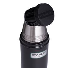 Купить Термос Stanley Legendary Classic 0.47л Темно-синий (6939236320085) по лучшей цене 0 грн